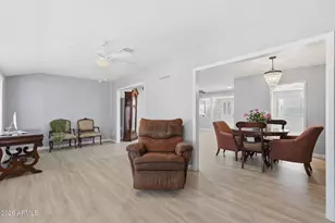 10734 W Saratoga Cir, Sun City, AZ 85351 - Photo 17