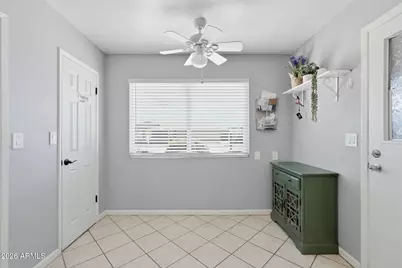 10734 W Saratoga Circle, Sun City, AZ 85351 - Photo 15