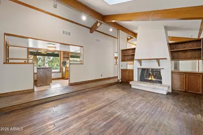 14 E Orangewood Avenue, Phoenix, AZ 85020 - Photo 9