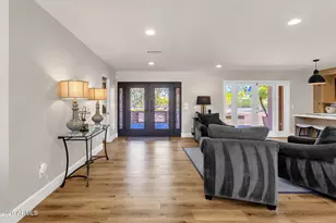 4139 E Colter St, Phoenix, AZ 85018 - Photo 9