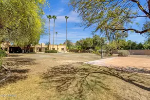 4139 E Colter St, Phoenix, AZ 85018 - Photo 49