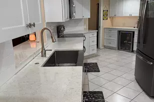 10802 W Thunderbird Blvd, Sun City, AZ 85351 - Photo 5