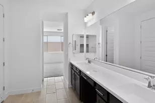 17065 W Hope Dr, Surprise, AZ 85388 - Photo 13