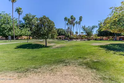 736 E North Lane #3, Phoenix, AZ 85020 - Photo 41