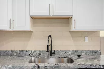 2228 W Lupine Avenue, Phoenix, AZ 85029 - Photo 11