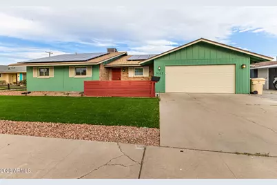 8103 N 56th Avenue, Glendale, AZ 85302 - Photo 1