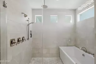 40 W Frier Dr, Phoenix, AZ 85021 - Photo 21