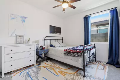 15996 W Honeysuckle Drive, Surprise, AZ 85387 - Photo 17