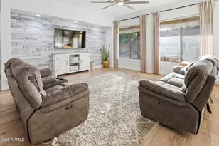 26022 N 44th Dr, Phoenix, AZ 85083 - Photo 21