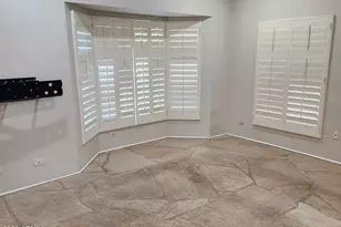 4615 E Monte Way E, Phoenix, AZ 85044 - Photo 9