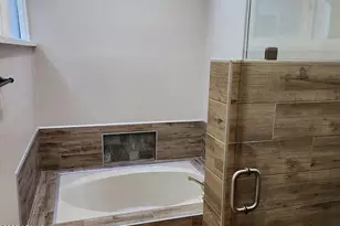 4615 E Monte Way E, Phoenix, AZ 85044 - Photo 13