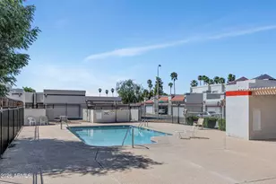 9084 N 47th Ln, Glendale, AZ 85302 - Photo 25