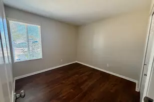 113 W Wagoner Rd, Phoenix, AZ 85023 - Photo 17