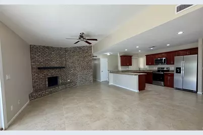 113 W Wagoner Road, Phoenix, AZ 85023 - Photo 5