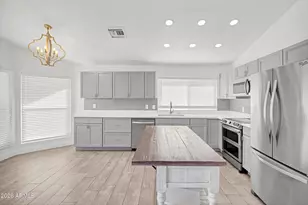 3945 E Salinas St, Phoenix, AZ 85044 - Photo 9