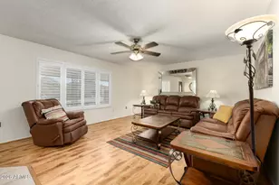 9404 W Hidden Valley Cir, Sun City, AZ 85351 - Photo 5