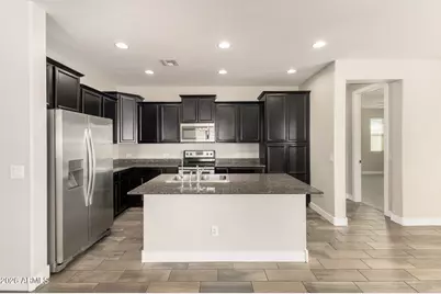 184 N 169th Avenue, Goodyear, AZ 85338 - Photo 11