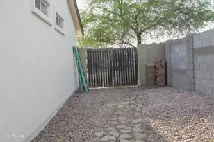 15811 N 23rd St, Phoenix, AZ 85022 - Photo 31