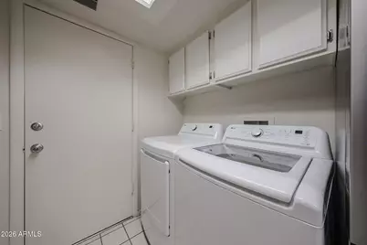 10410 N 7th Place #2, Phoenix, AZ 85020 - Photo 17