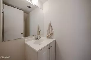 10410 N 7th Pl, Phoenix, AZ 85020 - Photo 19