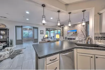 12362 W Gambit Trail, Peoria, AZ 85383 - Photo 11