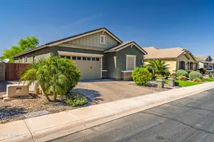 18106 N Stonegate Rd, Maricopa, AZ 85138 - Photo 5