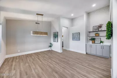 9811 E Sutton Drive, Scottsdale, AZ 85260 - Photo 7