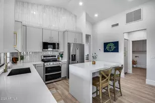 9811 E Sutton Dr, Scottsdale, AZ 85260 - Photo 17