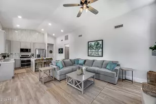 9811 E Sutton Dr, Scottsdale, AZ 85260 - Photo 21