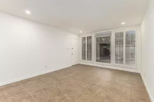 6935 E 4th St, Scottsdale, AZ 85251 - Photo 17