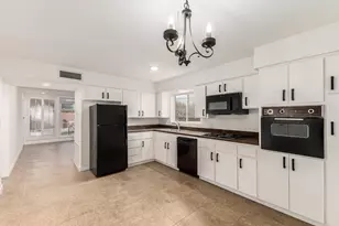 6935 E 4th St, Scottsdale, AZ 85251 - Photo 43