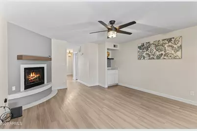 1425 E Desert Cove Avenue #15, Phoenix, AZ 85020 - Photo 5