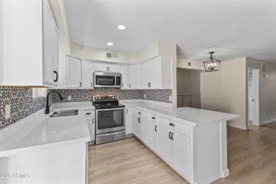 1425 E Desert Cove Avenue #15, Phoenix, AZ 85020 - Photo 13