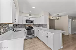 1425 E Desert Cove Ave, Phoenix, AZ 85020 - Photo 13