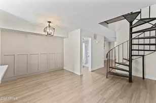 1425 E Desert Cove Ave, Phoenix, AZ 85020 - Photo 9