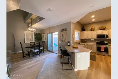 7978 W Beck Lane, Peoria, AZ 85382 - Photo 3