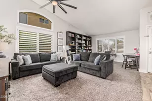 8517 W Joan De Arc Ave, Peoria, AZ 85381 - Photo 9