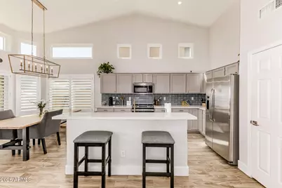 8517 W Joan De Arc Avenue, Peoria, AZ 85381 - Photo 13