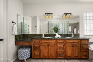 3449 E Lions St, Phoenix, AZ 85018 - Photo 27