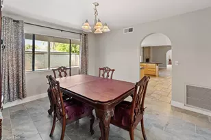 8464 N 7th Ave, Phoenix, AZ 85021 - Photo 13