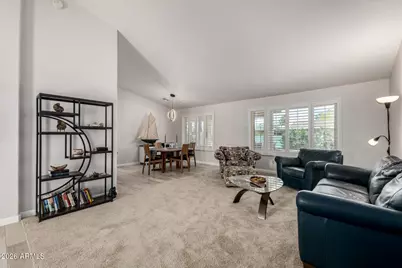 26034 S Hollygreen Drive, Sun Lakes, AZ 85248 - Photo 9