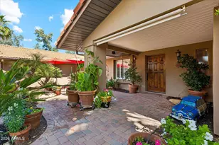 9817 N 36th St, Phoenix, AZ 85028 - Photo 11