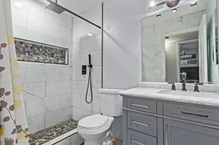 7411 W Vogel Ave, Peoria, AZ 85345 - Photo 5