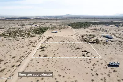 349Xx W Steinway Drive #393, Arlington, AZ 85322 - Photo 1