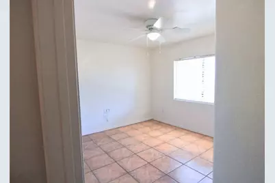 9975 W Lynx Drive #Unit D, Arizona City, AZ 85123 - Photo 5