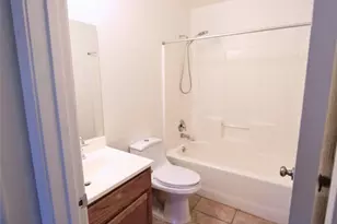 9975 W Lynx Dr, Arizona City, AZ 85123 - Photo 11