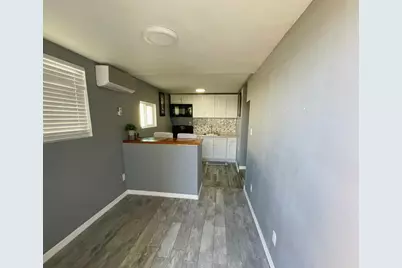 3720 W Mauna Loa Lane #Studio, Phoenix, AZ 85053 - Photo 3