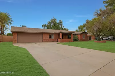 2226 E Fairmount Avenue, Phoenix, AZ 85016 - Photo 1