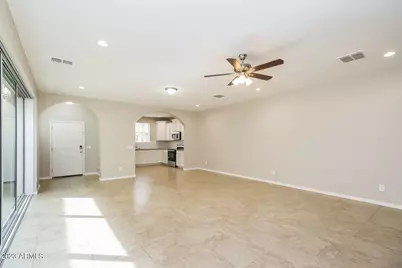 1088 S Agnes Lane, Gilbert, AZ 85296 - Photo 5