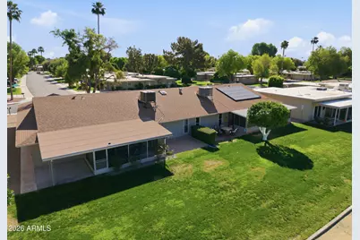 18410 N 104th Avenue N, Sun City, AZ 85373 - Photo 7